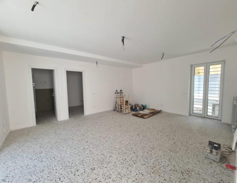 appartamento in vendita a Roma in zona Prenestino-Labicano