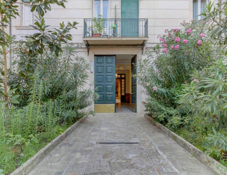 appartamento in vendita a Roma in zona Esquilino