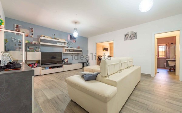 appartamento in vendita a Roma in zona Tor Vergata/Torrenova