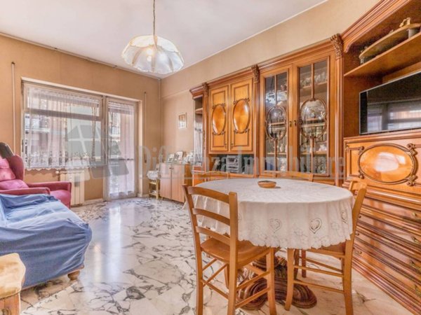appartamento in vendita a Roma in zona Appio Claudio