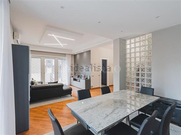 casa indipendente in vendita a Roma