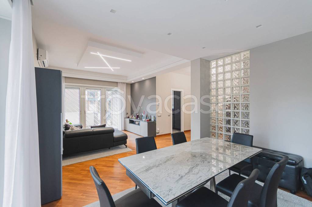 appartamento in vendita a Roma in zona Portuense