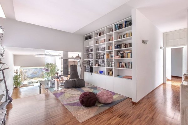 appartamento in vendita a Roma in zona Tomba di Nerone