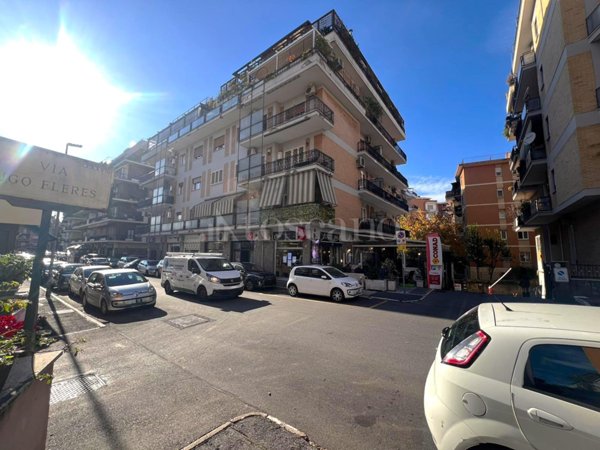 appartamento in vendita a Roma in zona Monte Sacro/Talenti