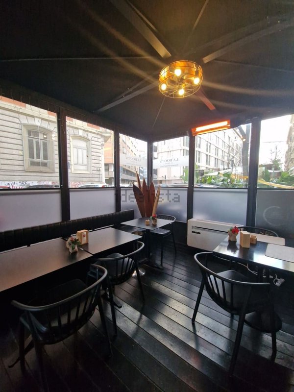 negozio in vendita a Roma in zona Rione Prati