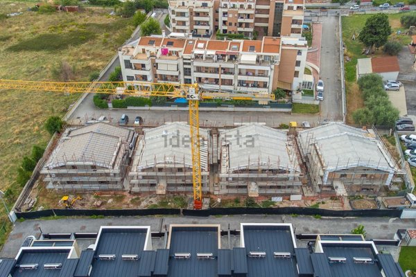 casa indipendente in vendita a Roma in zona Castelverde