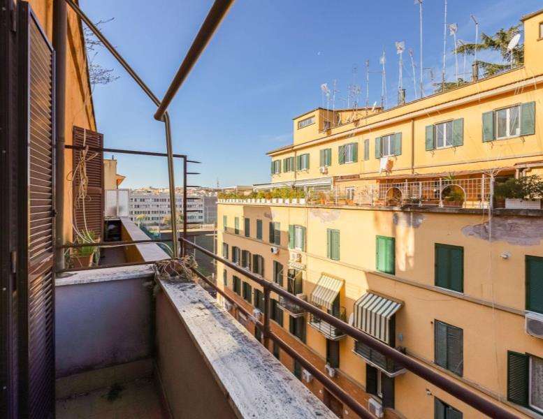 appartamento in vendita a Roma in zona Tiburtino