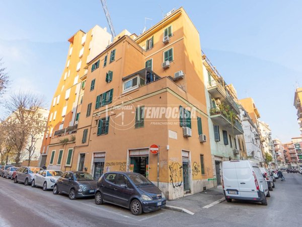 appartamento in vendita a Roma in zona Prenestino-Labicano