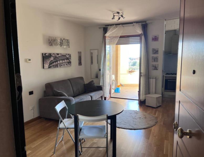 appartamento in vendita a Roma in zona Acilia