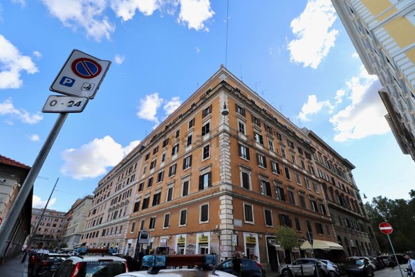 appartamento in vendita a Roma in zona Castro Pretorio