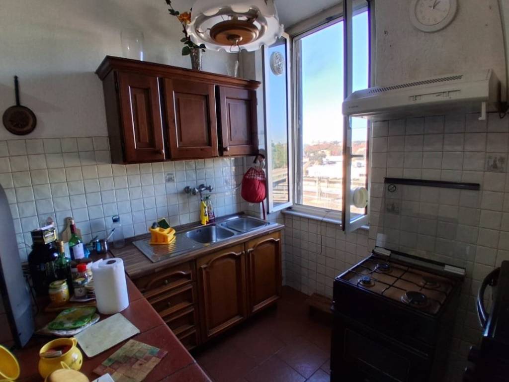 appartamento in vendita a Roma in zona Ostiense