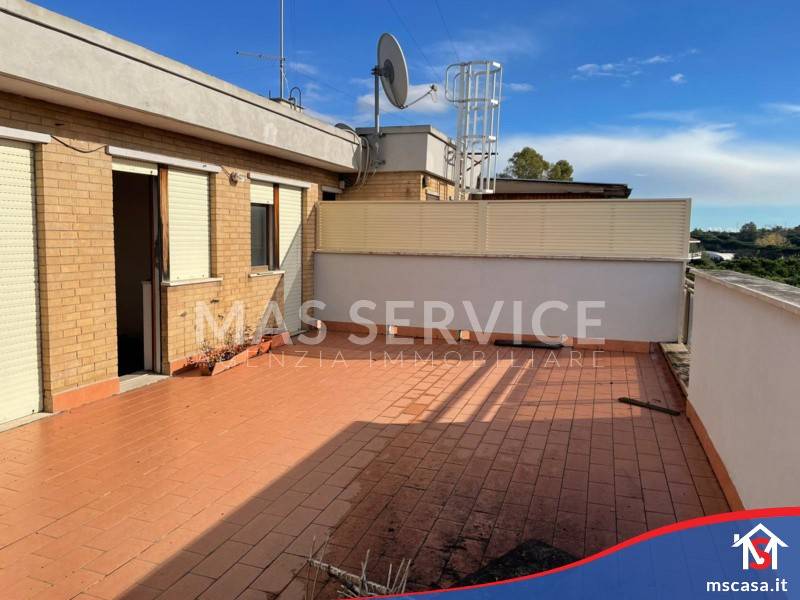 appartamento in vendita a Roma in zona Torrino