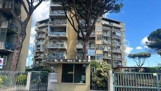 appartamento in vendita a Roma in zona Axa