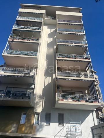 appartamento in vendita a Roma in zona Axa