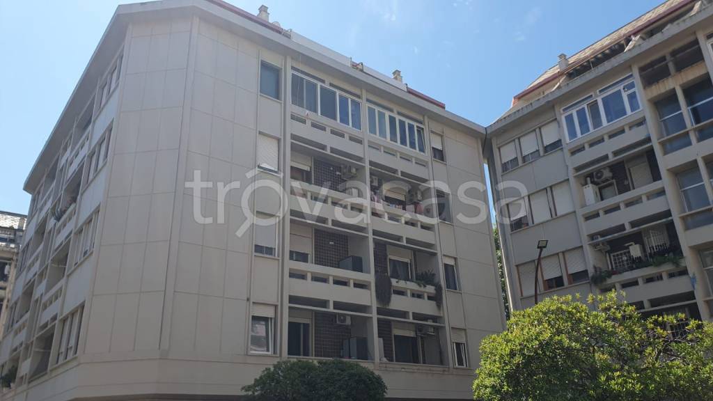 appartamento in vendita a Roma in zona Ostia