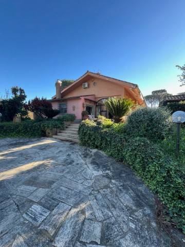 casa indipendente in vendita a Roma in zona Olgiata