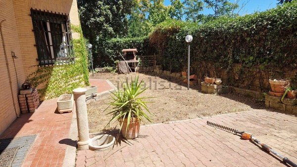 appartamento in vendita a Roma in zona Portuense