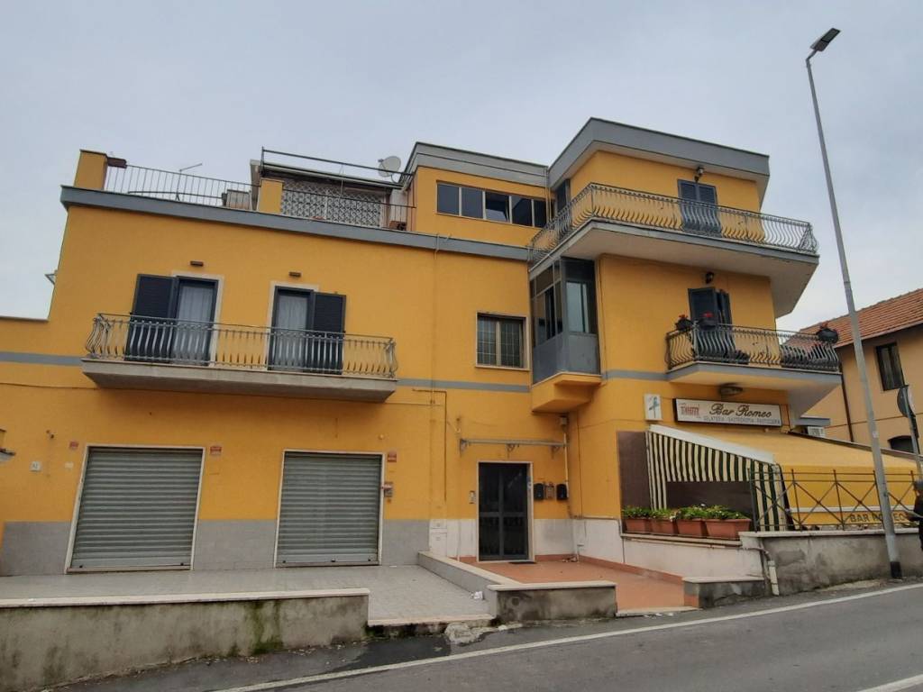 appartamento in vendita a Roma in zona Montespaccato