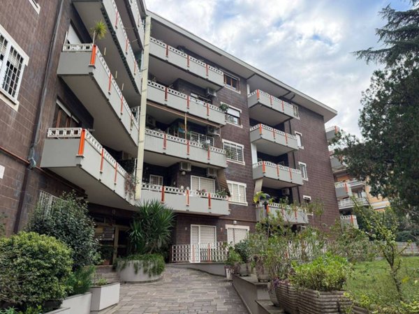 appartamento in vendita a Roma in zona Portuense