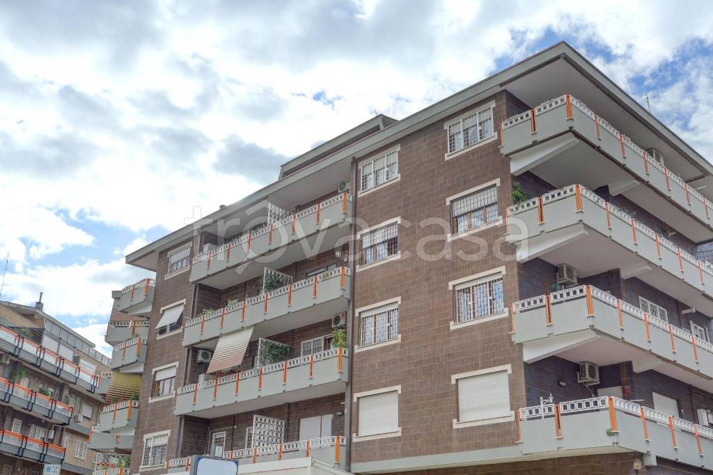 appartamento in vendita a Roma in zona Gianicolense