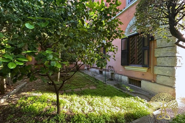 appartamento in vendita a Roma in zona Esquilino