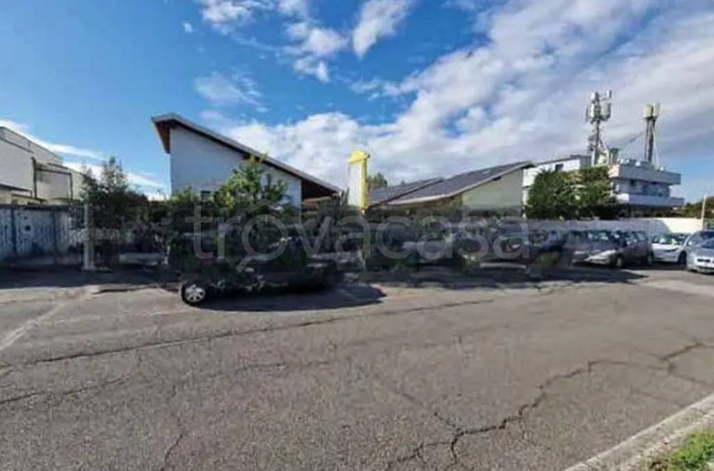 casa indipendente in vendita a Roma in zona Infernetto