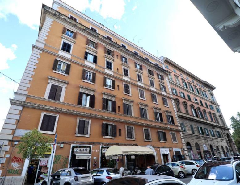 appartamento in vendita a Roma in zona Esquilino