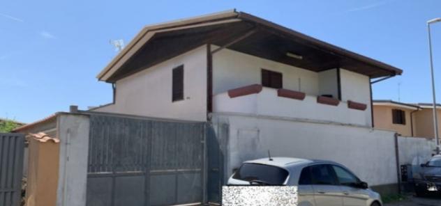 appartamento in vendita a Roma in zona Ostia Antica