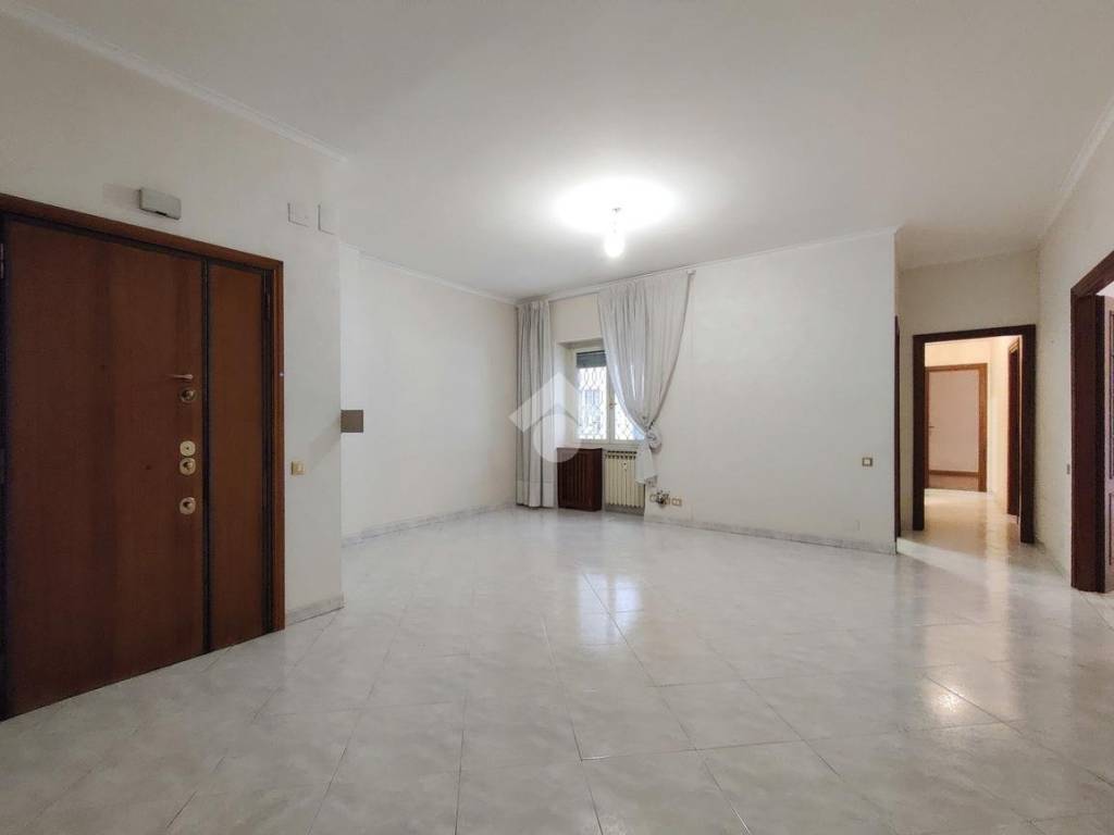 appartamento in vendita a Roma in zona Appio Claudio