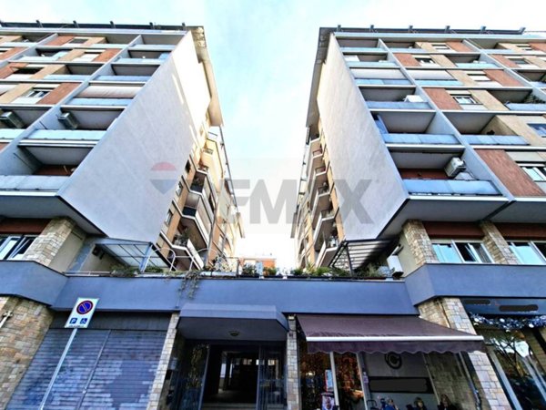 appartamento in vendita a Roma in zona Ardeatino