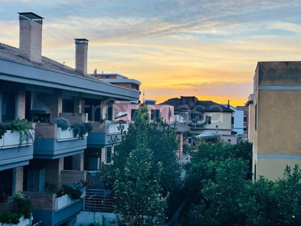 appartamento in vendita a Roma in zona Acilia