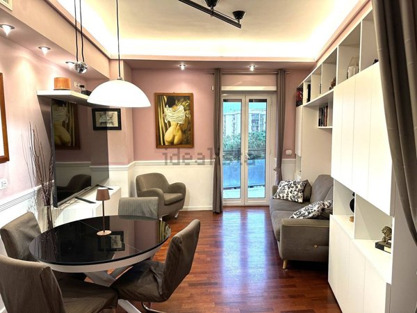 appartamento in vendita a Roma in zona Ardeatino