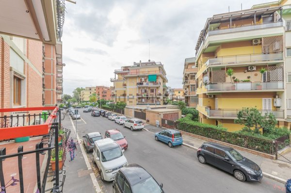 appartamento in vendita a Roma in zona Ostia