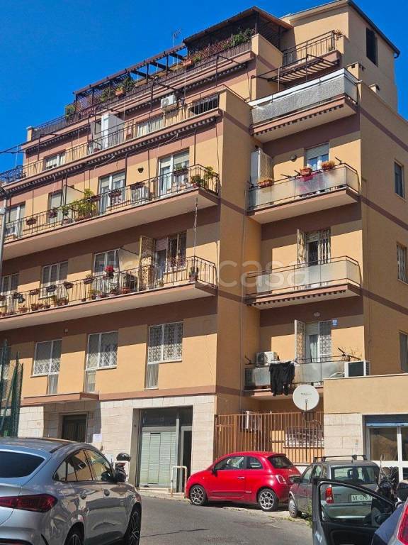 appartamento in vendita a Roma in zona Primavalle