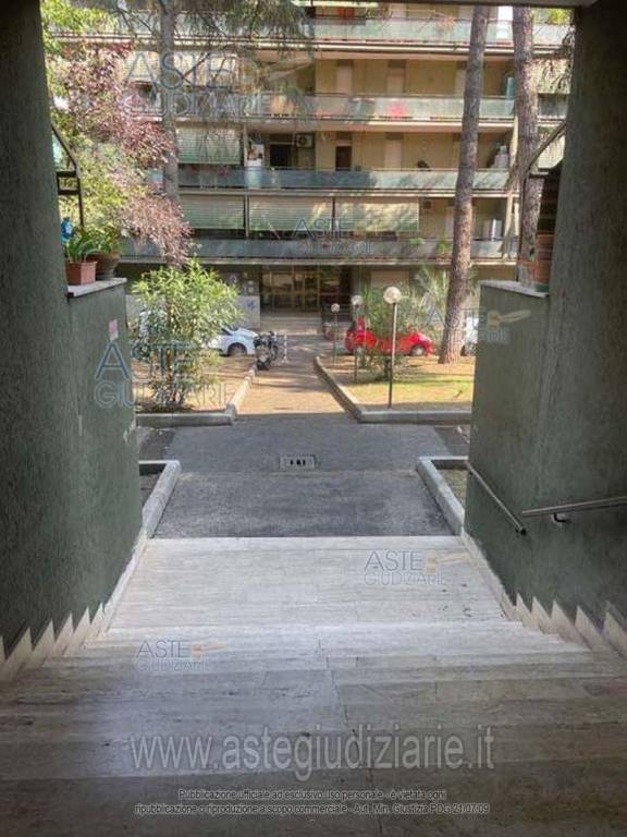 appartamento in vendita a Roma in zona Borghesiana