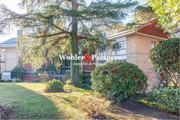 appartamento in vendita a Roma in zona Tor di Quinto