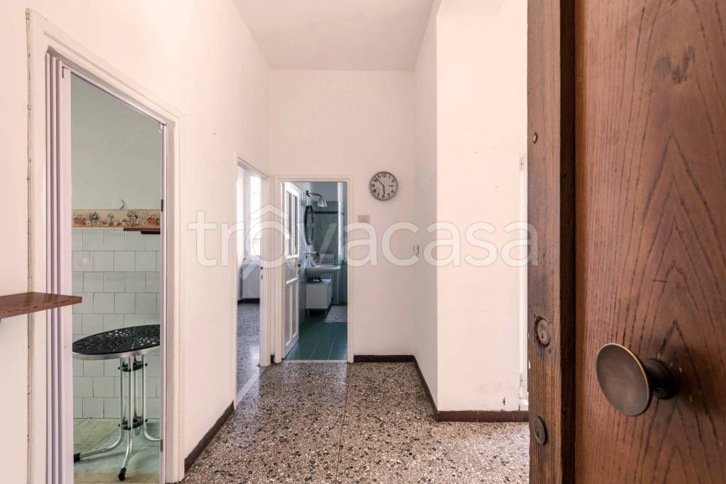 appartamento in vendita a Roma in zona Prenestino-Centocelle