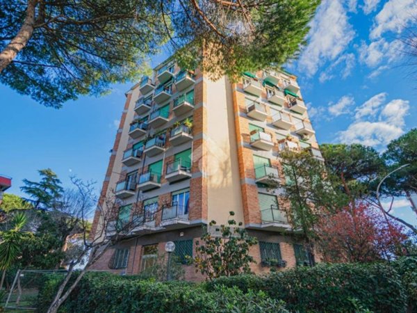 appartamento in vendita a Roma in zona Vigna Murata