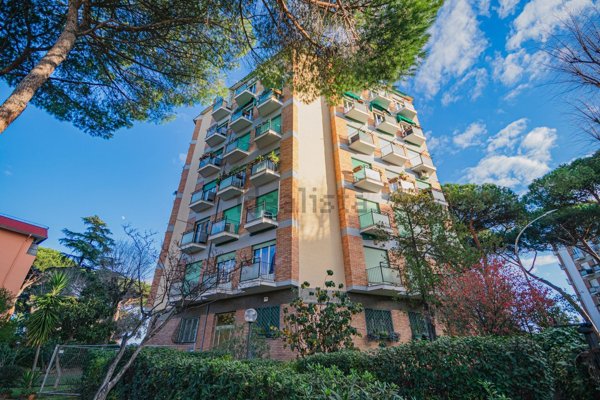 appartamento in vendita a Roma in zona Vigna Murata