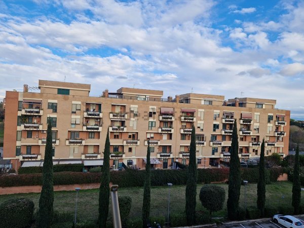 appartamento in vendita a Roma in zona Cinquina