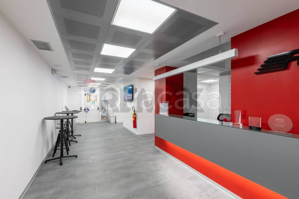 ufficio in vendita a Roma in zona EUR