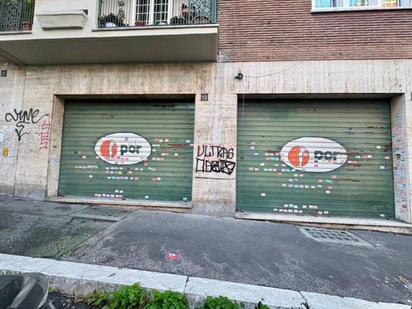 negozio in vendita a Roma in zona Monte Sacro/Talenti