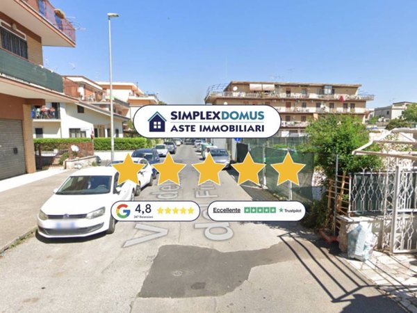 appartamento in vendita a Roma in zona Finocchio