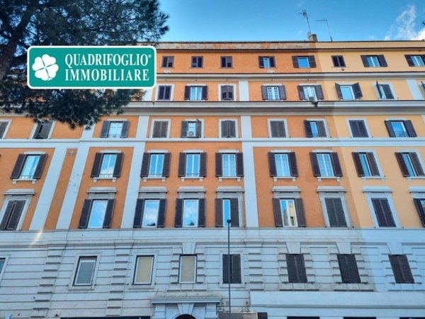 appartamento in vendita a Roma in zona Appio Latino