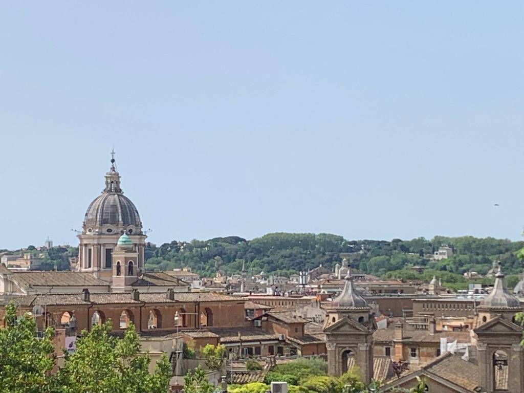 appartamento in vendita a Roma in zona Centro Storico