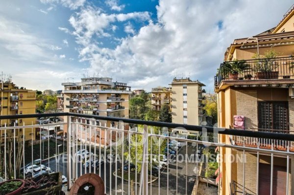 appartamento in vendita a Roma in zona Collatino