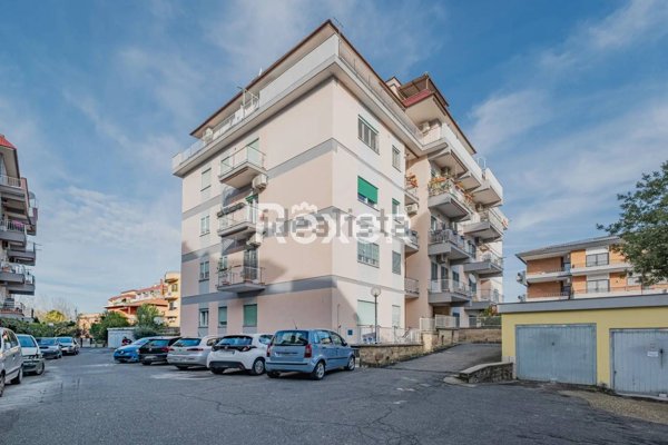 appartamento in vendita a Roma in zona Tor Sapienza