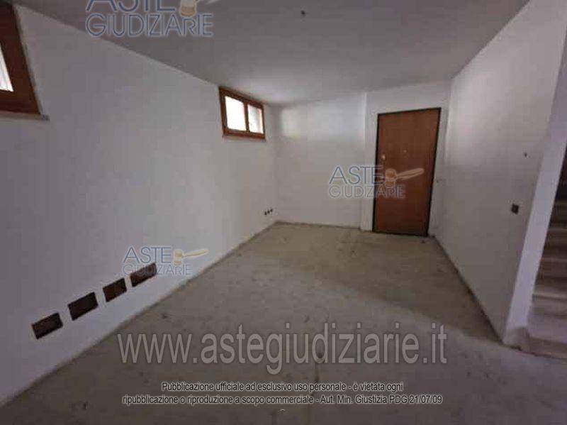 casa indipendente in vendita a Roma in zona Infernetto