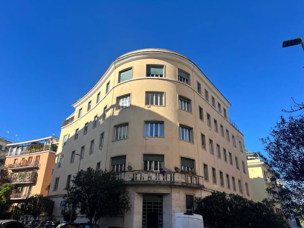 appartamento in vendita a Roma in zona Parioli