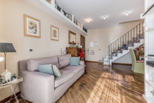 appartamento in vendita a Roma in zona Isola Farnese